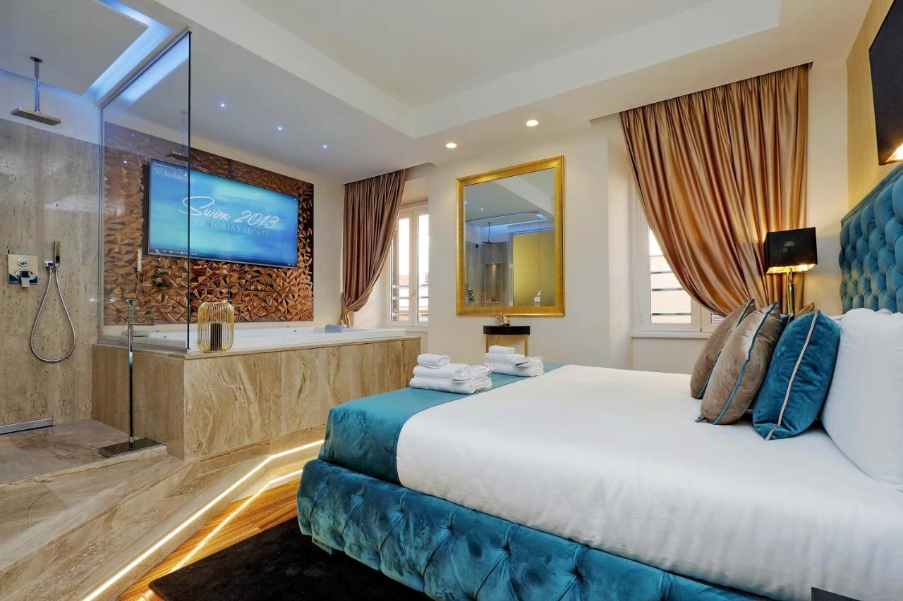 רומא Spanish Hills Collection Luxury Suites & Jacuzzi מראה חיצוני תמונה