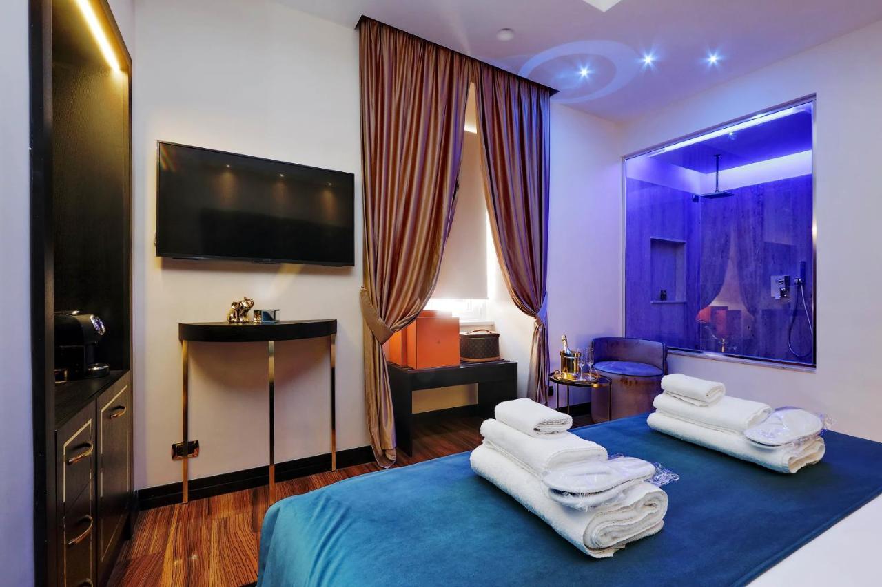 רומא Spanish Hills Collection Luxury Suites & Jacuzzi מראה חיצוני תמונה