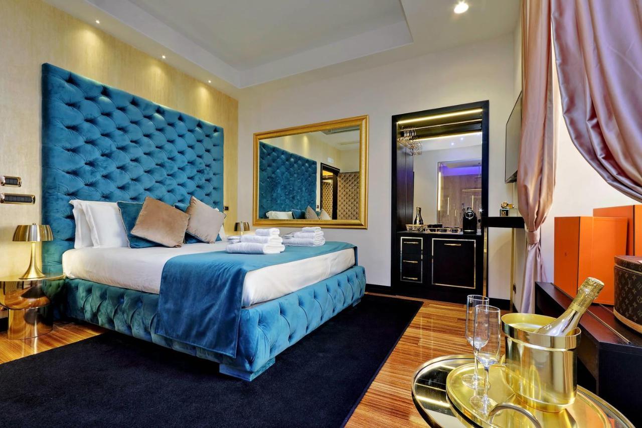 רומא Spanish Hills Collection Luxury Suites & Jacuzzi מראה חיצוני תמונה