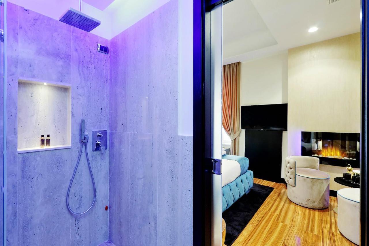 רומא Spanish Hills Collection Luxury Suites & Jacuzzi מראה חיצוני תמונה
